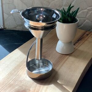 SWISSMAR | Stainless Steel Decanting Funnel